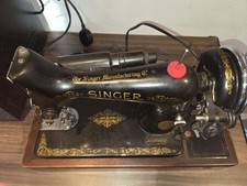 1947 Antique Singer Sewing Machine And Case Model No 99K