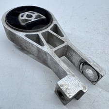 VAUXHALL CORSA E ENGINE MOUNT