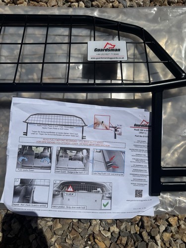 Audi tron dog guard - q4,