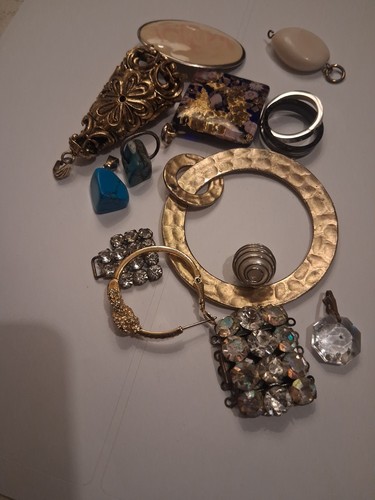 Vintage costume jewellery - vintage, job