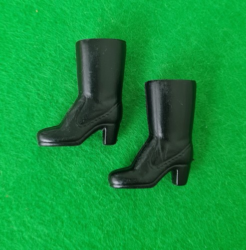 Vintage sindy doll 1980 black - vintage,