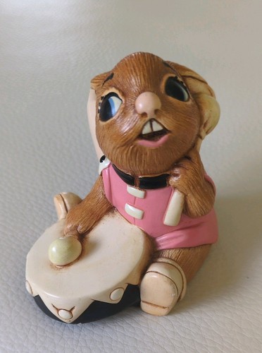 Vintage pendelfin rabbit - pendelfin,
