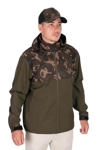 Fox carp fishing - carp,