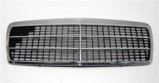 GRILL --- --- Mercedes-Benz E