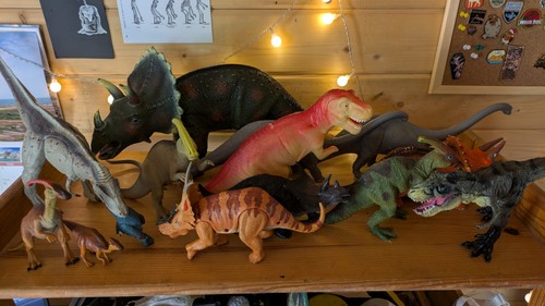 Large kids dinosaur toy - large,