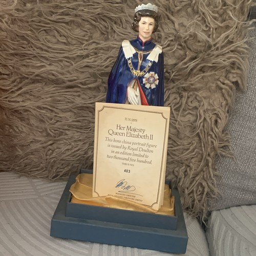 Royal doulton 2878 queen - royal, hn
