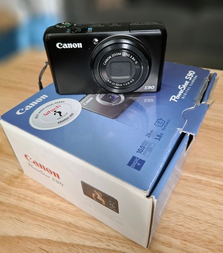 Canon powershot s90 digital - canon,
