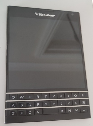 Blackberry passport 32gb - blackberry,