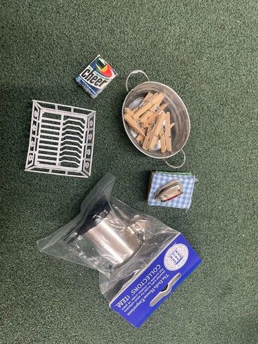 12th scale dolls house - 1:12th,