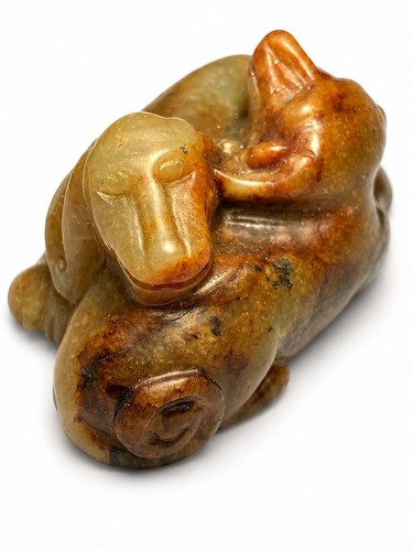 Vintage hong kong hand - hong, carved