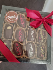 Luxury Stuffed Medjoul Dates