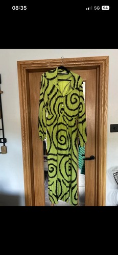Lime green and black - lime,