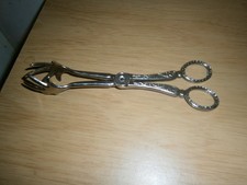 Vintage silver plated scissor shaped sugar cube tongs. 19cm.Art Nouveau(E12)