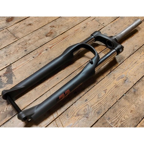 Suntour xcm 5 boost - 27.5,