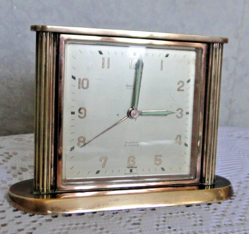 Alarm clock antique looping - clock,