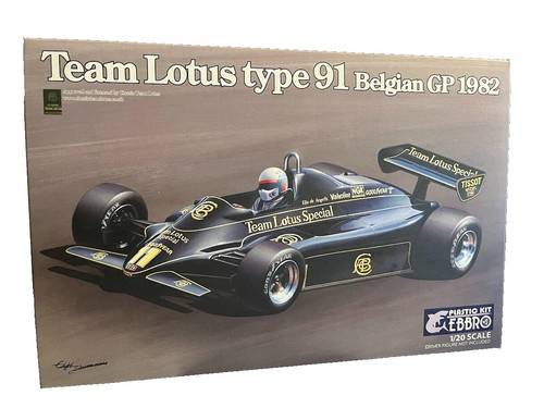 1982 team lotus type 91 - #11,