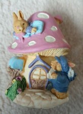 Cute Toadstall House Rabbits Toad Stall Ornament Sweet