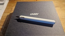 Lamy Dialog CC White Fountain Pen (Medium 14ct Nib)