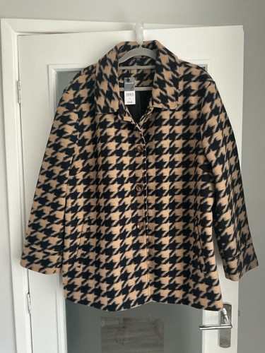 Size stunning coat from - **size,