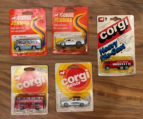 Lot vintage corgi - of,