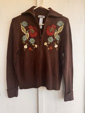 VTG Tiara Embroidered Floral