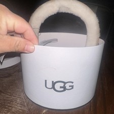 NIB Ugg Sheepskin  Earmuffs
