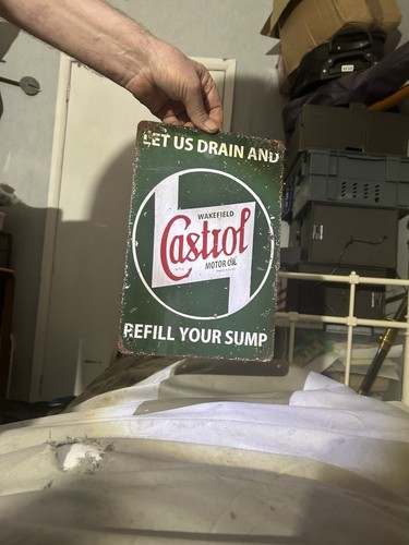 Reproduction castrol oil - castrol, sign