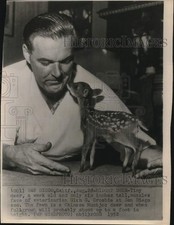 1952 Press Photo Glen Crosbie