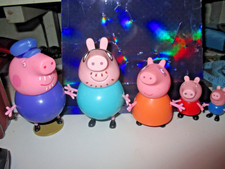 Peppa Pig Peppa's Family of  5 Figures Grandpa/Daddy/Mummy/Peppa & George