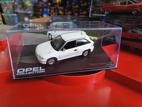 Cased model opel - e, 1/43