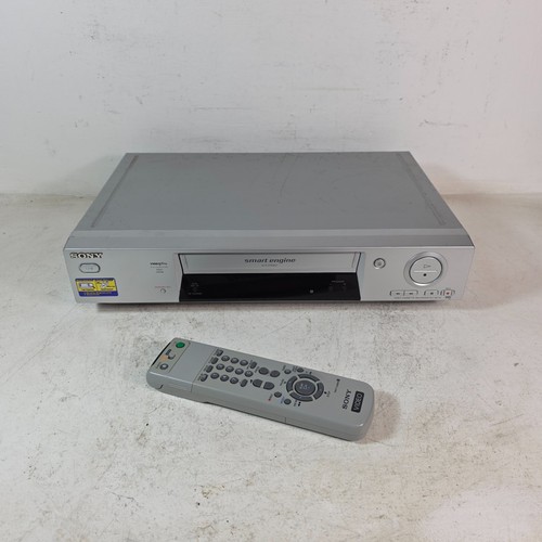 Sony vhs video cassette player - cassette,
