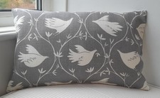 *CLEARANCE* Vanessa Arbuthnott 'BRANCHING OUT' Grey/Cream 19"x 12" cover NEW