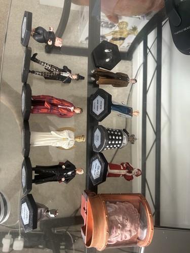 Doctor who eaglemoss - doctor, figurines