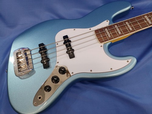 Tribute electric bass - tribute, jb