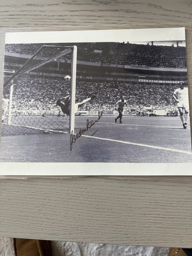 Signed photo gordon banks - signed,