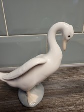 Nao LLADRO Porcelain Swan Figurine Made In Spain Excellent Condition No Box