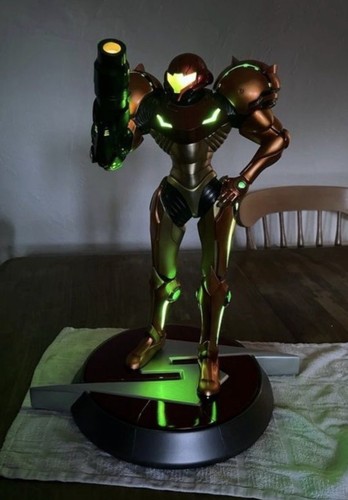Metroid varia suit - metroid,