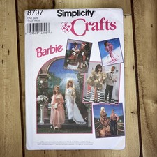 Simplicity Sewing Pattern Barbie (29cm) & Ken (30.5 Cm) 8797 pieces uncut