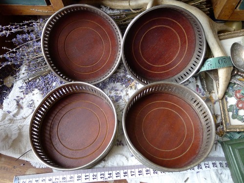 Silver plated bottle coaster - silver,