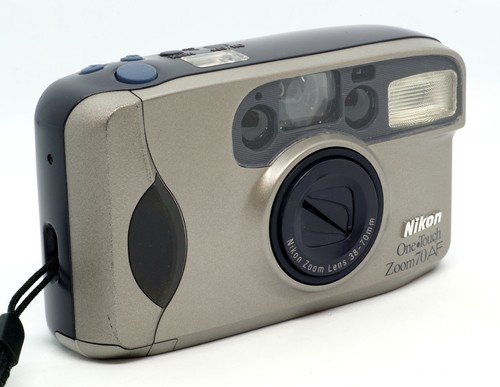 Nikon one touch zoom af - one,