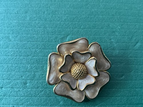 Vintage 1980s cream - 1980s, enamel