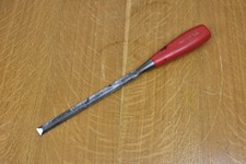 Footprint 1/2" Bevel Edge