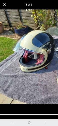 Retro motorcycle helmet size