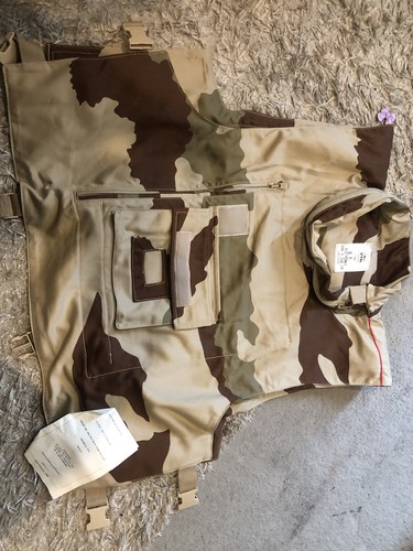 French 90s desert body - desert,