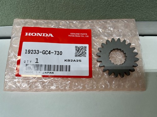 Honda water pump drive gear - honda,