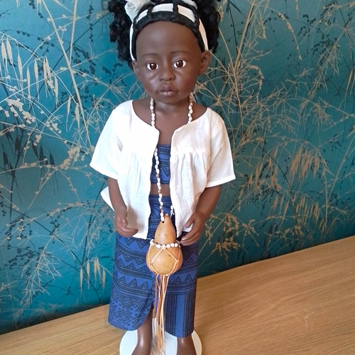 Gorgeous ami africian doll - africian,