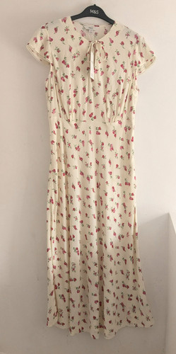 Bnwt ivory rosebud floral - bnwt, m&s