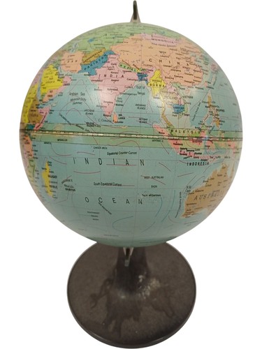 Vintage tabletop globe - vintage,
