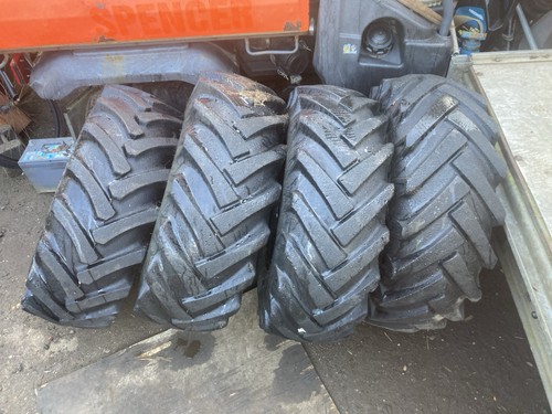 Thwaites 4000 3 - 4000, ton