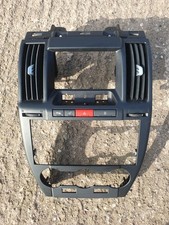 LAND ROVER FREELANDER 2 CENTRE